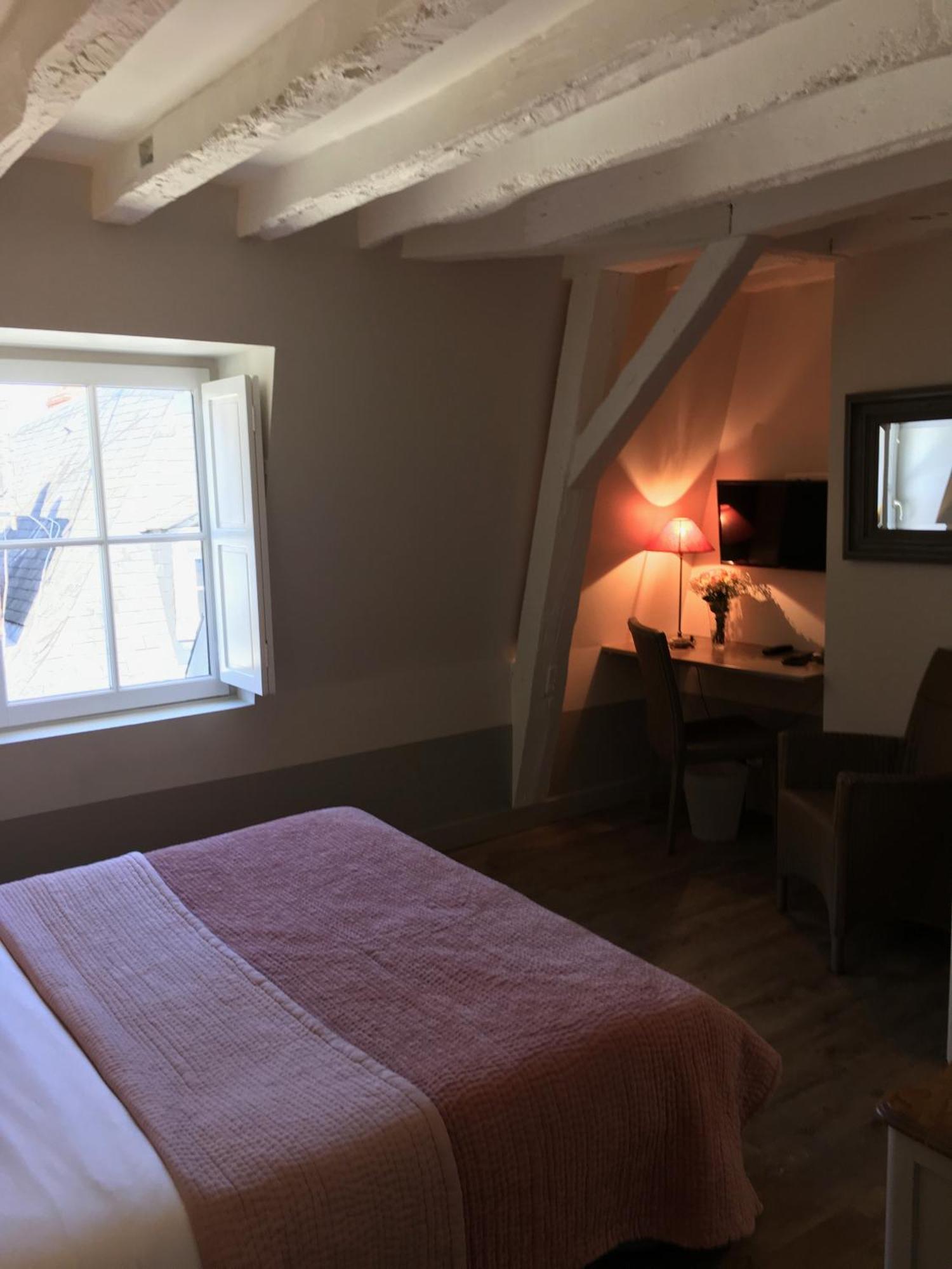 Hotel L'Adresse Tours Bilik gambar